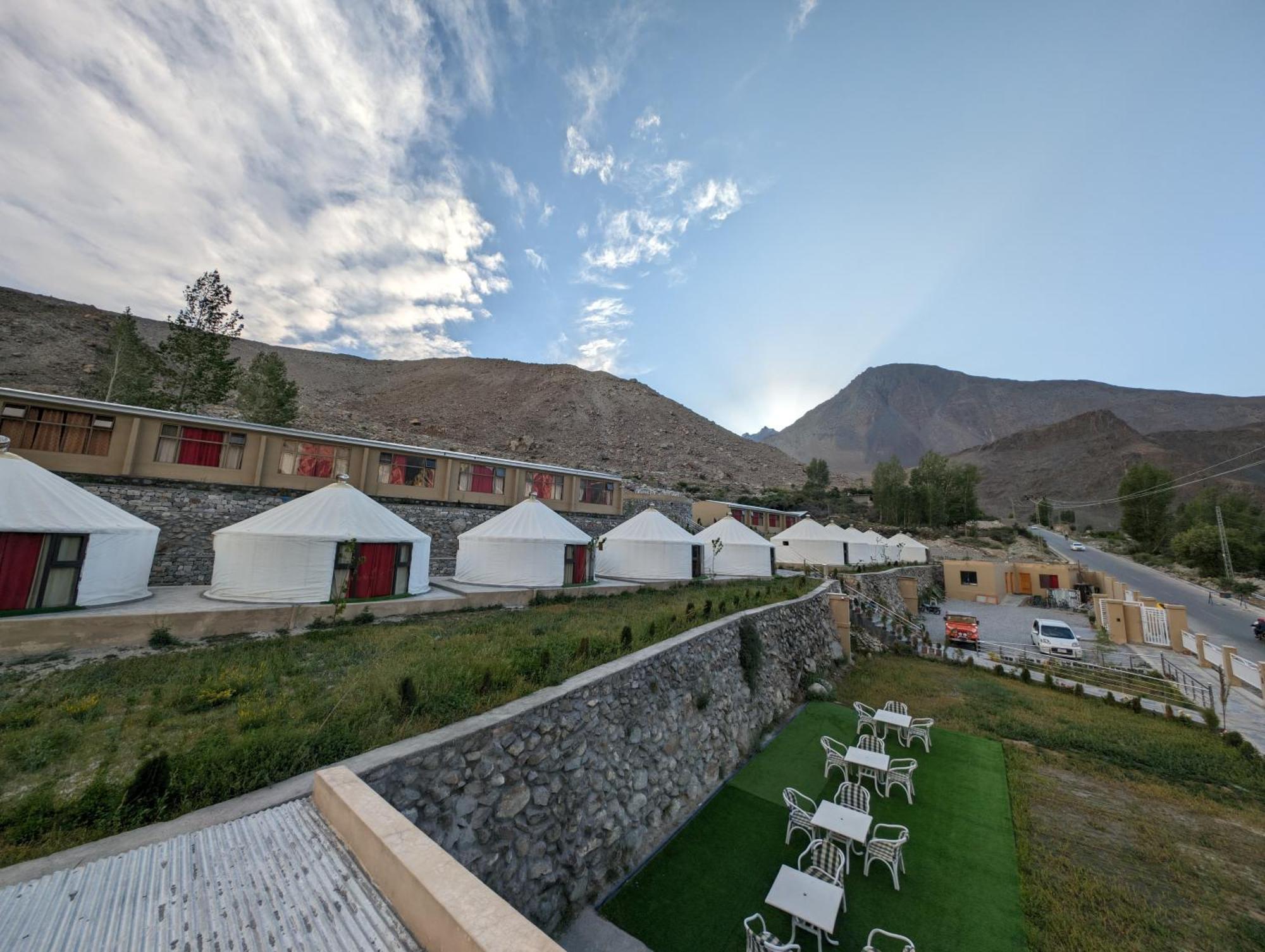 Apex Hotels And Resorts Hussaini Karimabad  Luaran gambar