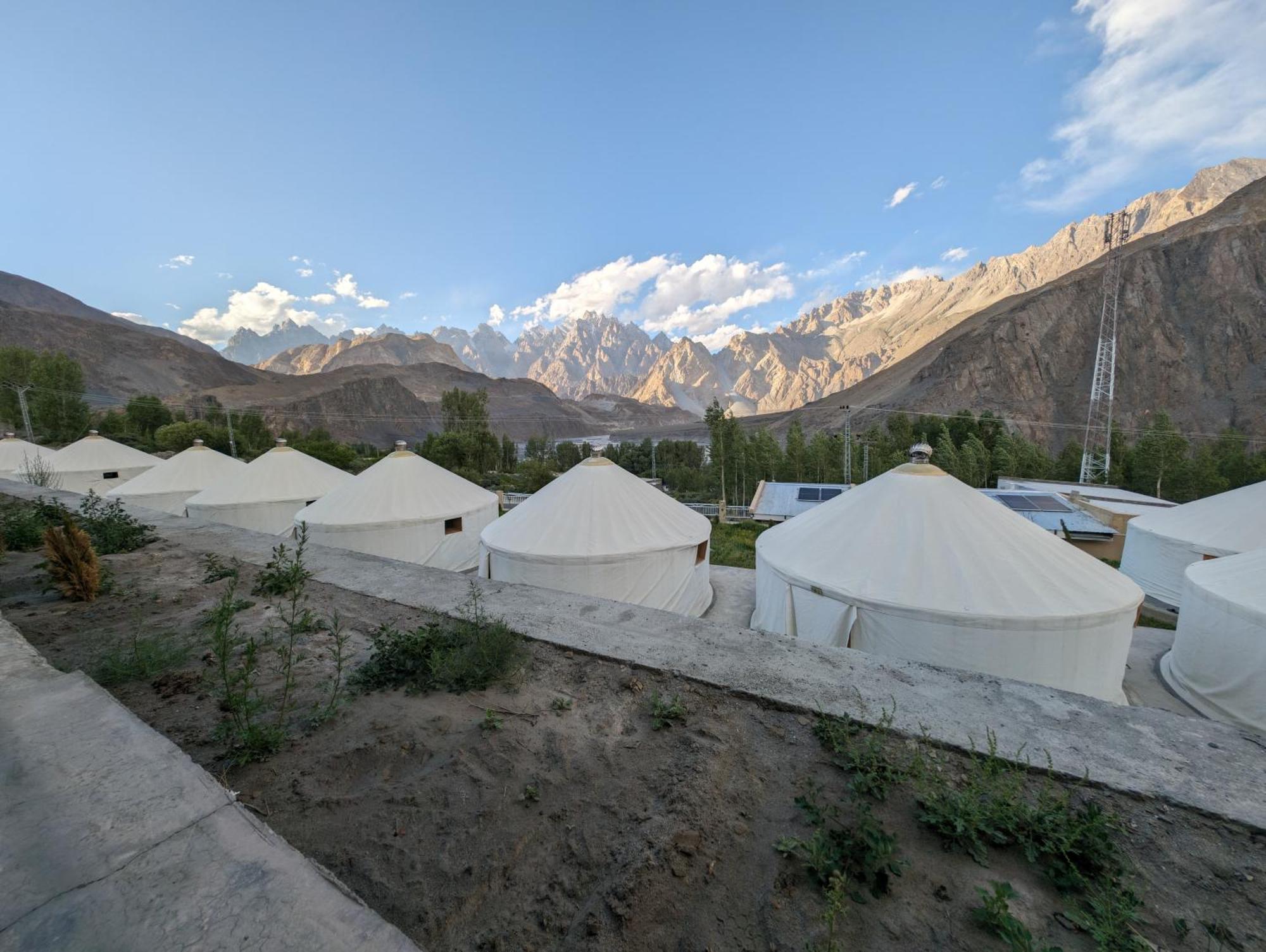 Apex Hotels And Resorts Hussaini Karimabad  Luaran gambar